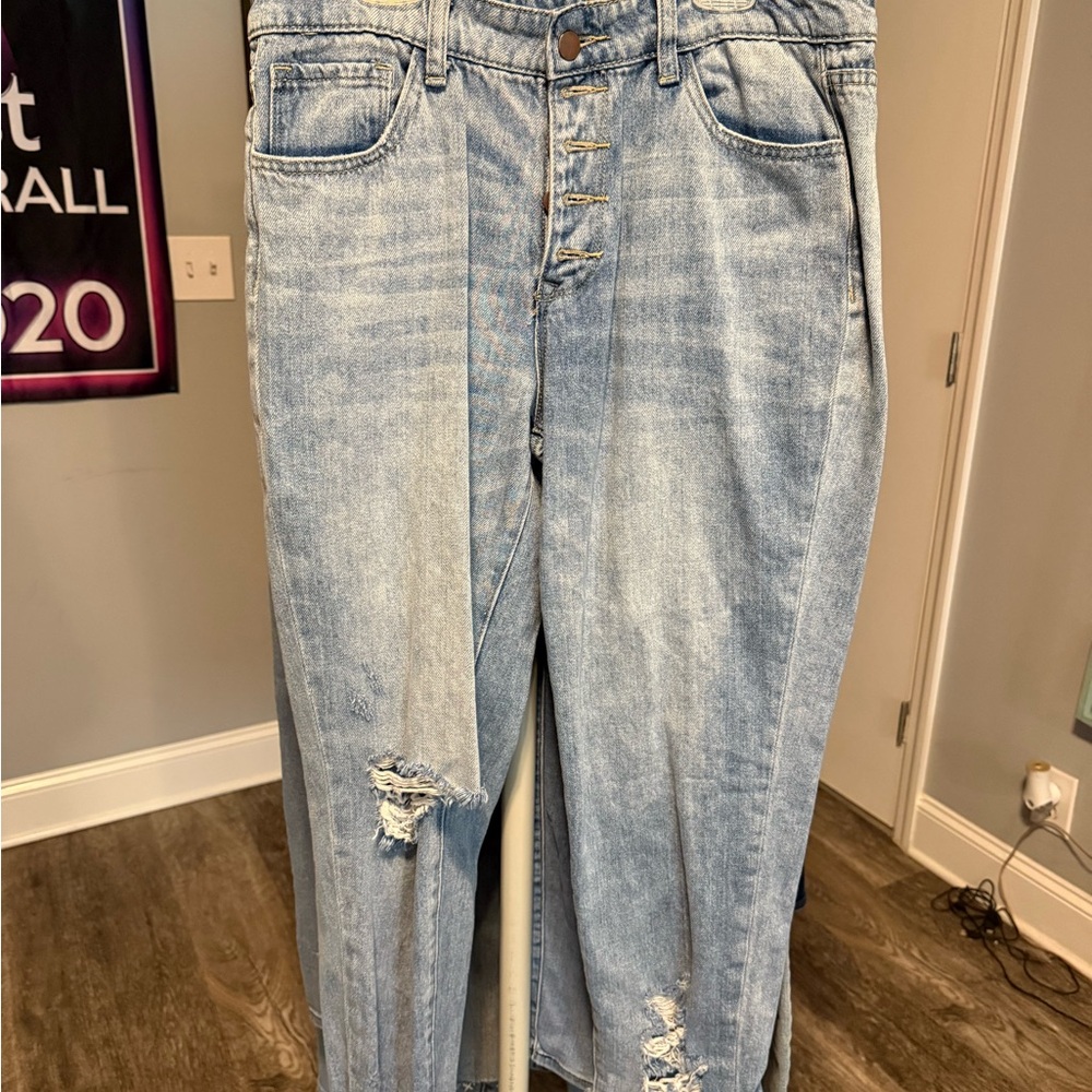 Pink Lily Blue Boyfriend Jeans with Distressed Details